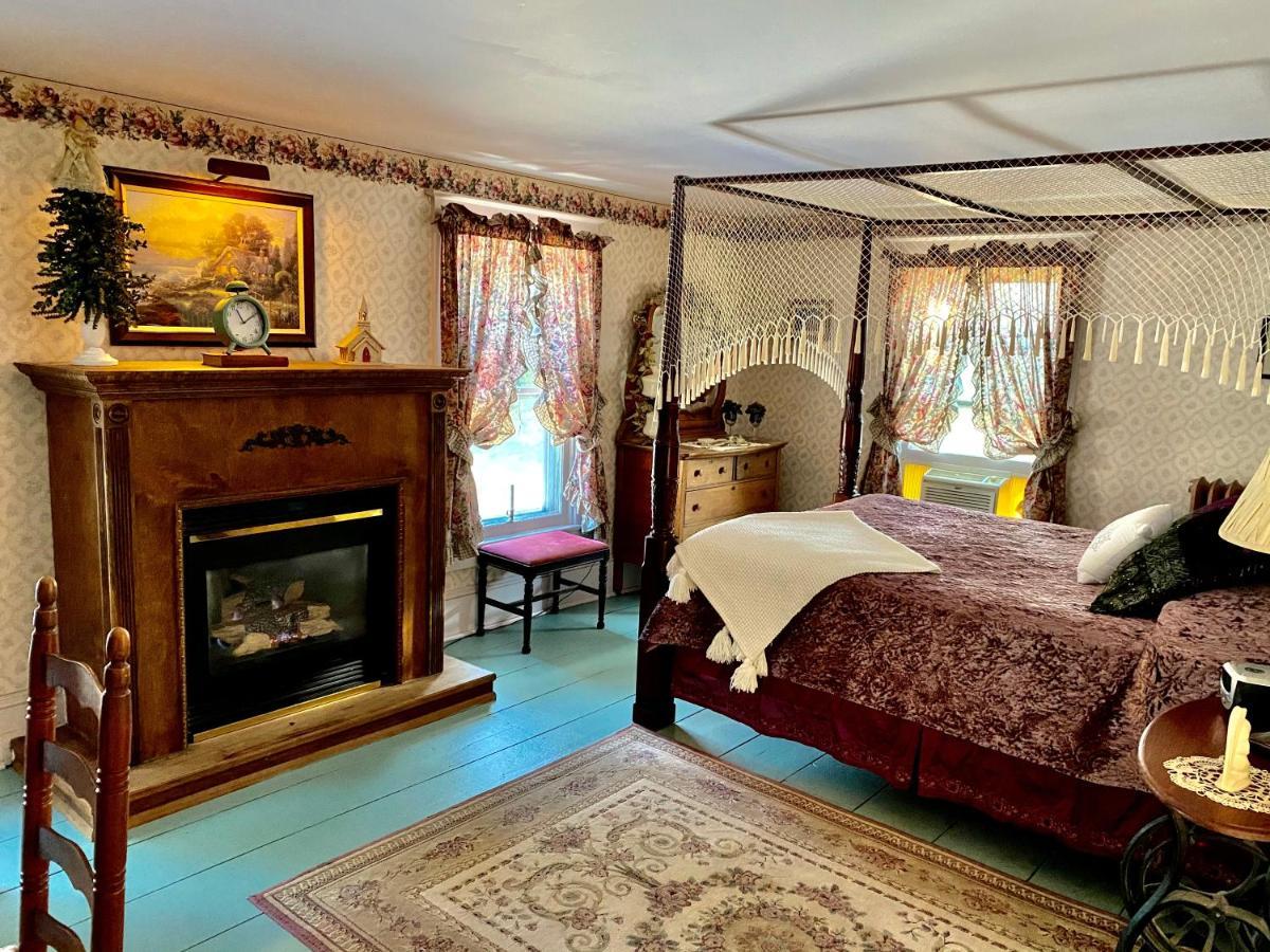 The Bella Ella Bed And Breakfast Canandaigua Dış mekan fotoğraf