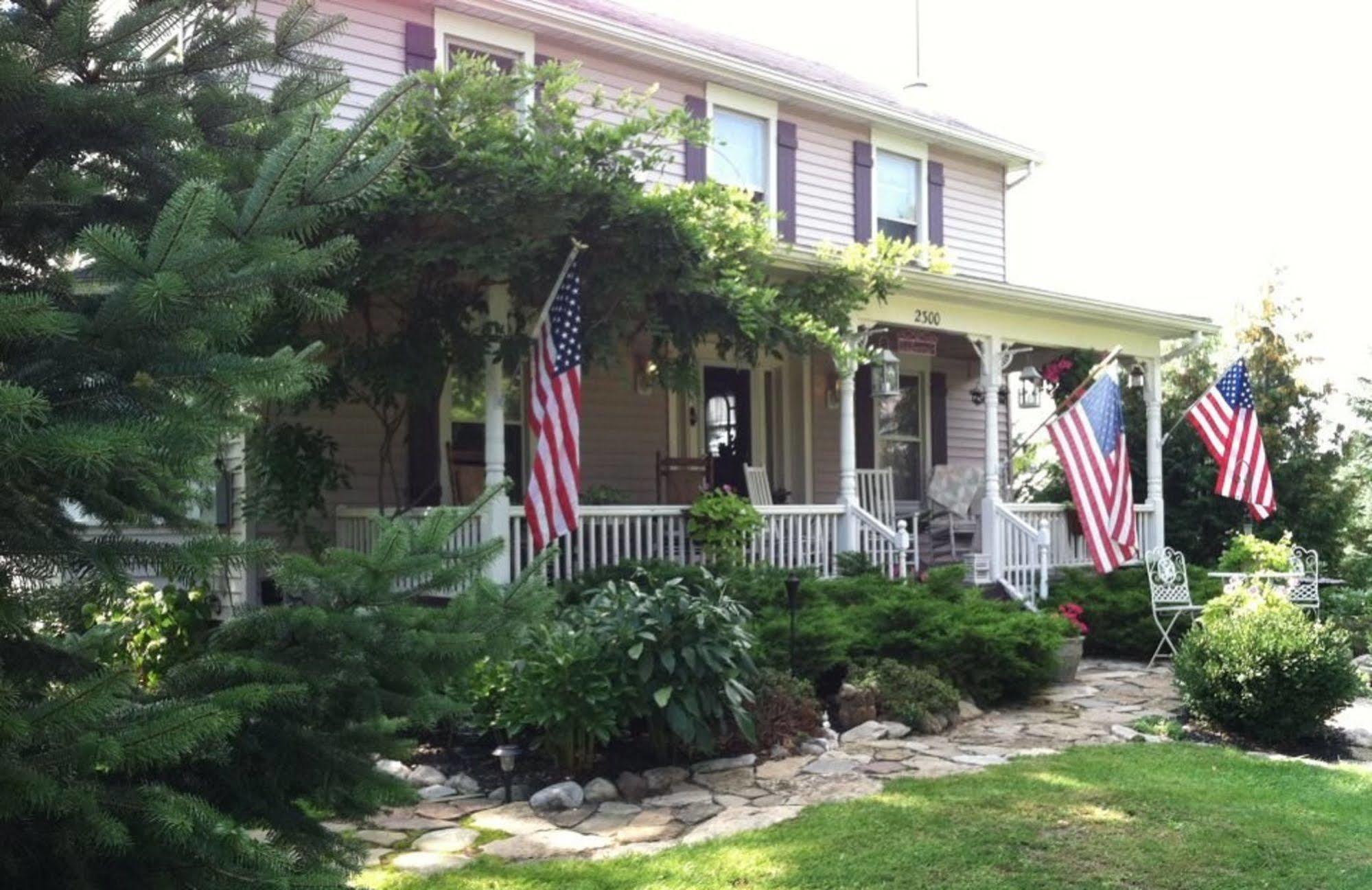 The Bella Ella Bed And Breakfast Canandaigua Dış mekan fotoğraf